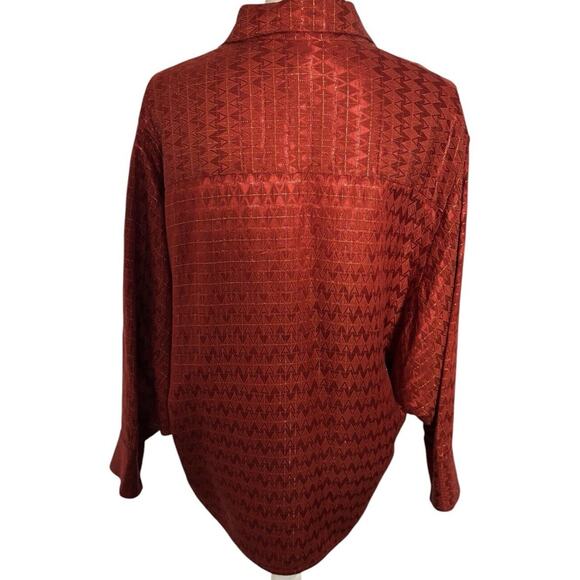 Elizabeth and James Red Geometric Blouse - Picture 3 of 8